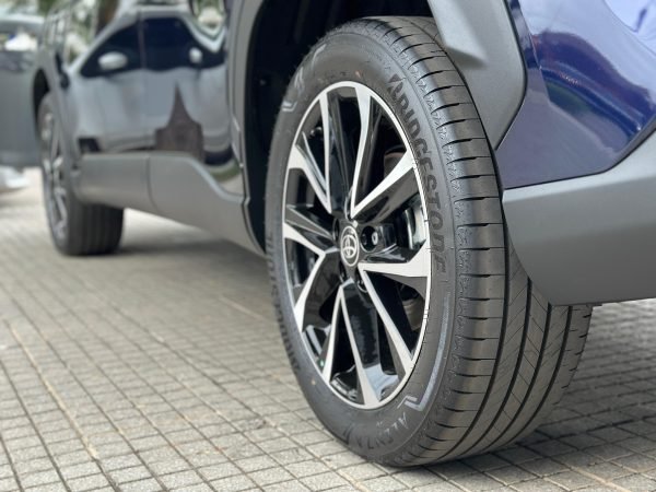 TOYOTA COROLLA CROSS XEI HYBRID 1.8 - Imagen 12