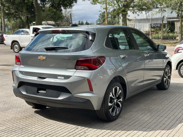 CHEVROLET ONIX PREMIER 1.0T AT - Imagen 7
