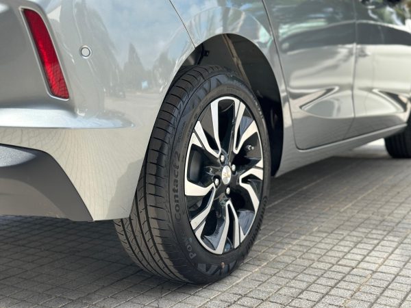CHEVROLET ONIX PREMIER 1.0T AT - Imagen 9