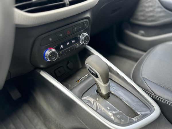 CHEVROLET ONIX PREMIER 1.0T AT - Imagen 13