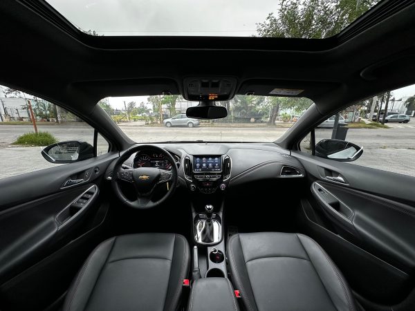 CHEVROLET CRUZE RS 1.4T AT 2022 - Imagen 10