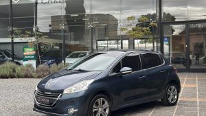 PEUGEOT 208 FELINE 1.6 MT 2015