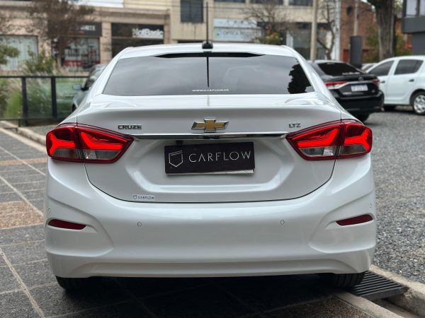 CHEVROLET CRUZE LTZ 1.4T 4P 2022 - Imagen 9