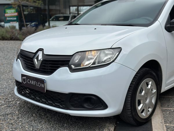 RENAULT SANDERO AUTENTIC 1.6 GNC 2017 - Imagen 3