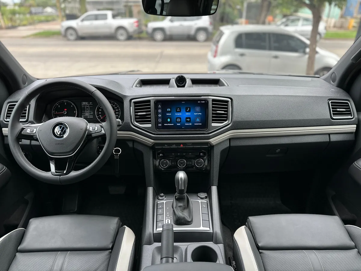 VOLKSWAGEN AMAROK HIGH 2.0 4X2 AT - Imagen 4