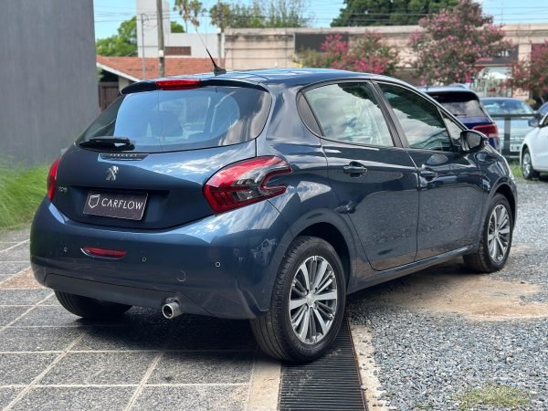 PEUGEOT 208 ALLURE NAV 1.6 MT 2017 - Imagen 10