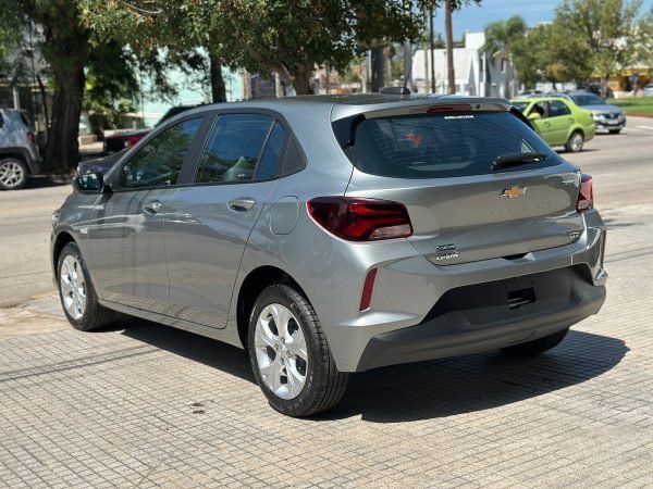 CHEVROLET ONIX LTZ 1.0T AT - Imagen 5