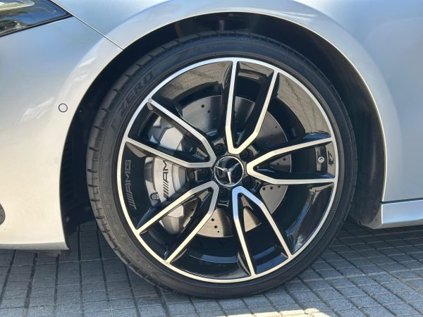 MERCEDES-BENZ A35 AMG AT SEDAN - Imagen 8