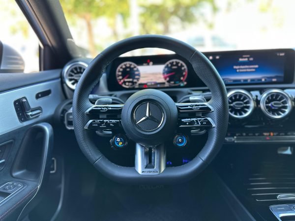 MERCEDES-BENZ A35 AMG AT SEDAN - Imagen 12