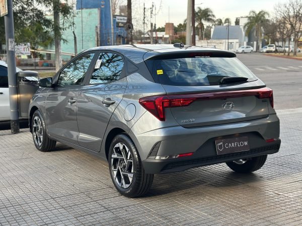 HYUNDAI HB20 CONFORT PLUS 1.6 AT - Imagen 5