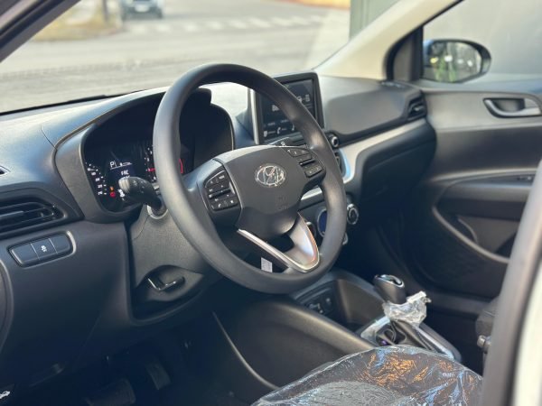 HYUNDAI HB20 CONFORT PLUS 1.6 AT - Imagen 11