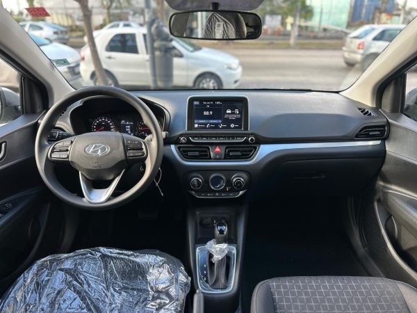 HYUNDAI HB20 CONFORT PLUS 1.6 AT - Imagen 14