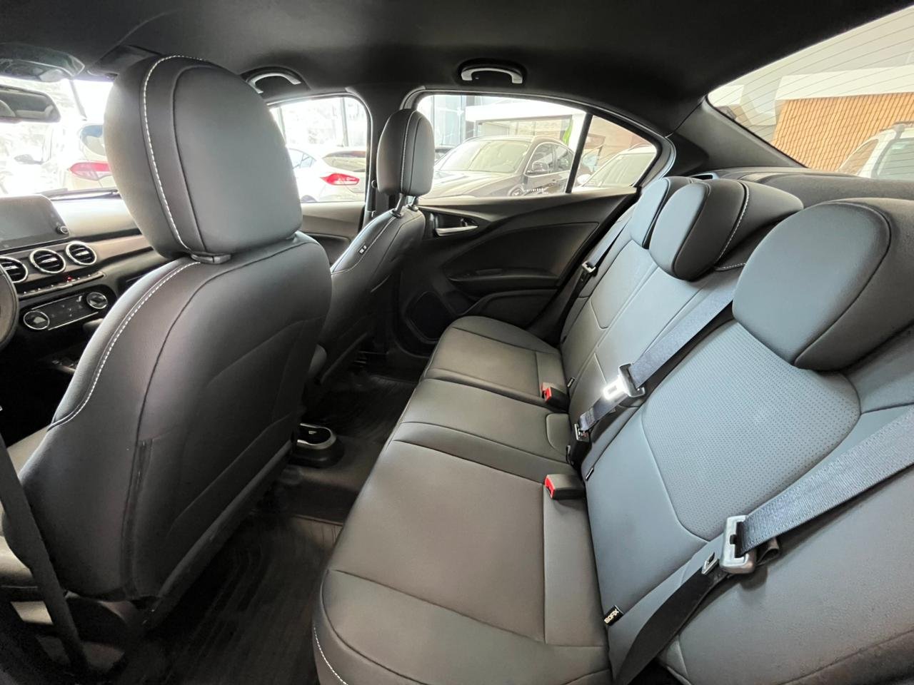 Fiat Cronos 1.3 Precision Cvt - Imagen 12