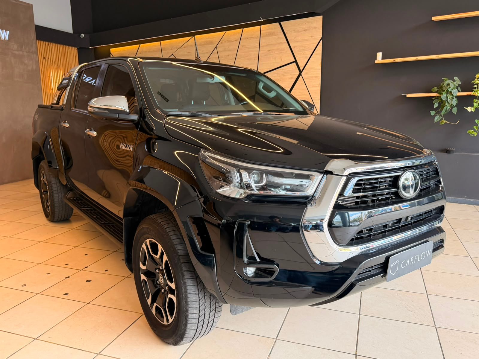 TOYOTA HILUX SRX 4X4 AT 2024